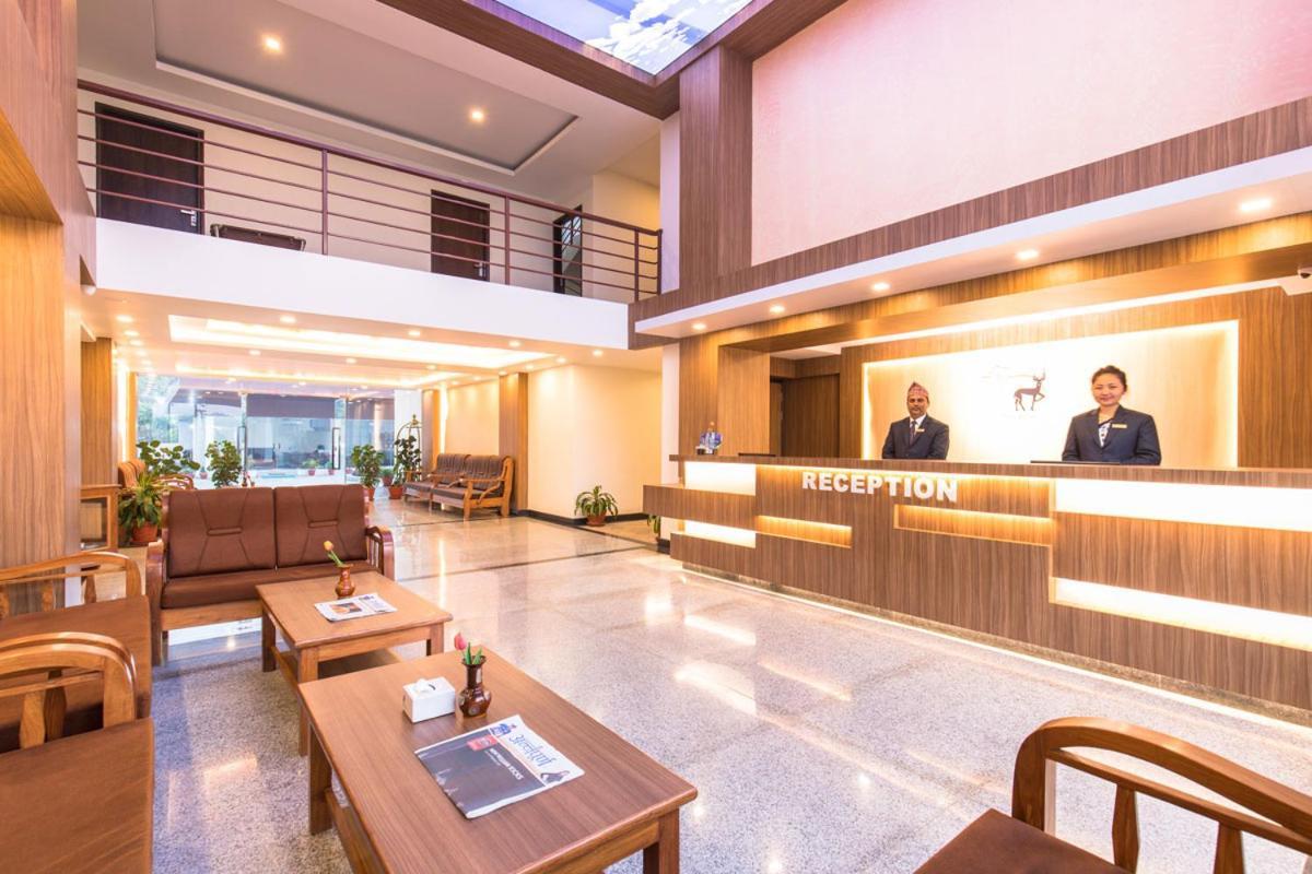 Park Safari Resort, Chitwan National Park Exterior photo